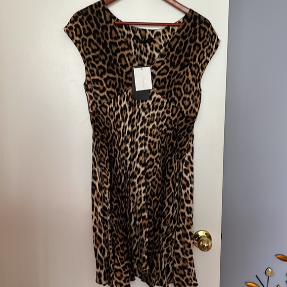 ZARA | Leopard Print V-Neck Mini Dress Sz S - Picture 4 of 6